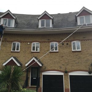 roof-and-gutter-cleaning-services6